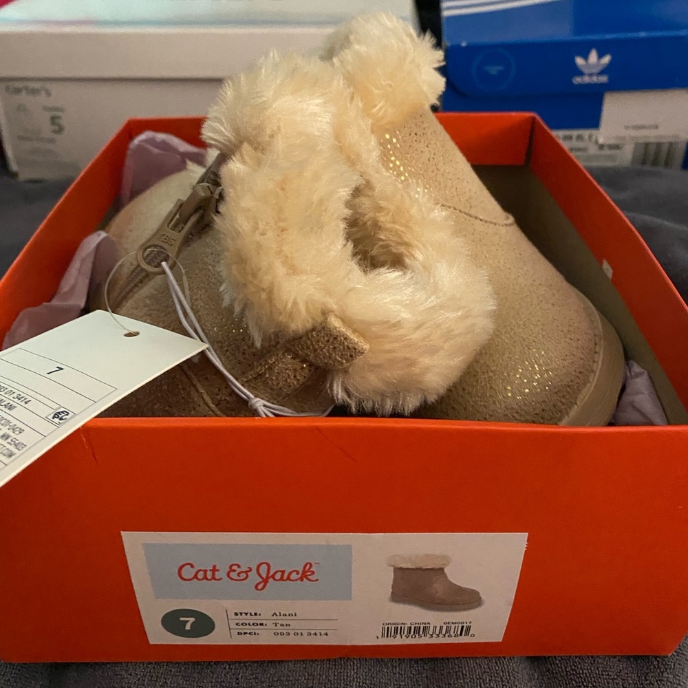 Cat & Jack Alani Boot